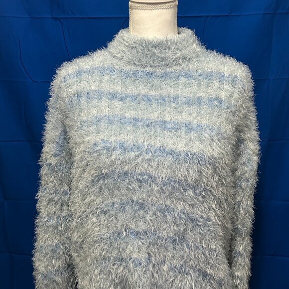 Candie's blue striped crop fuzzy sweater, size large - Picture 2 of 9